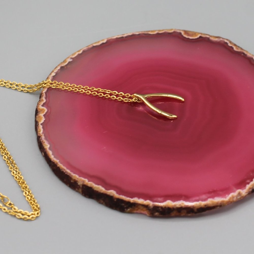 Wish bone dainty minimalist gold tone necklace - Picture 2 of 6